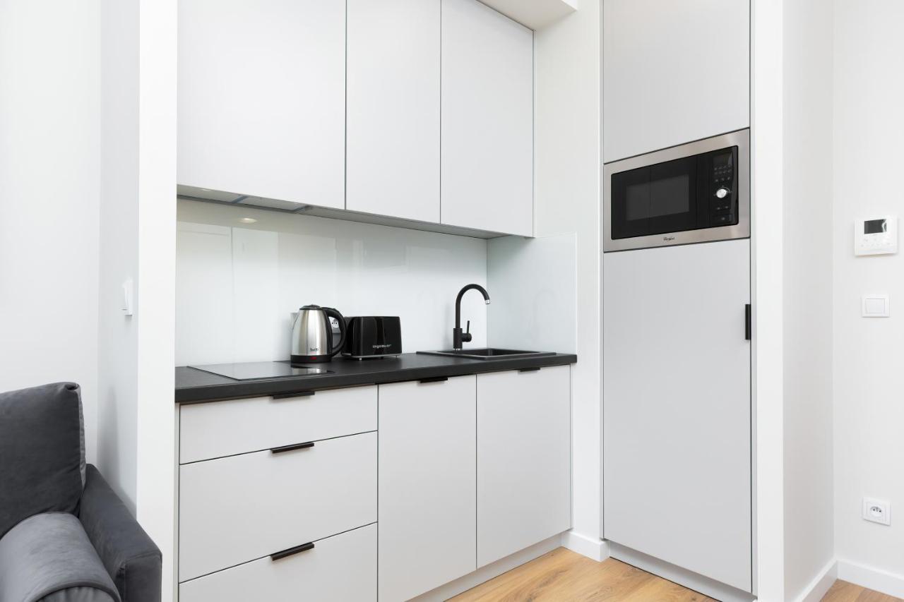 Apartments Business Center Wola Ordona By Renters Varšava Exteriér fotografie