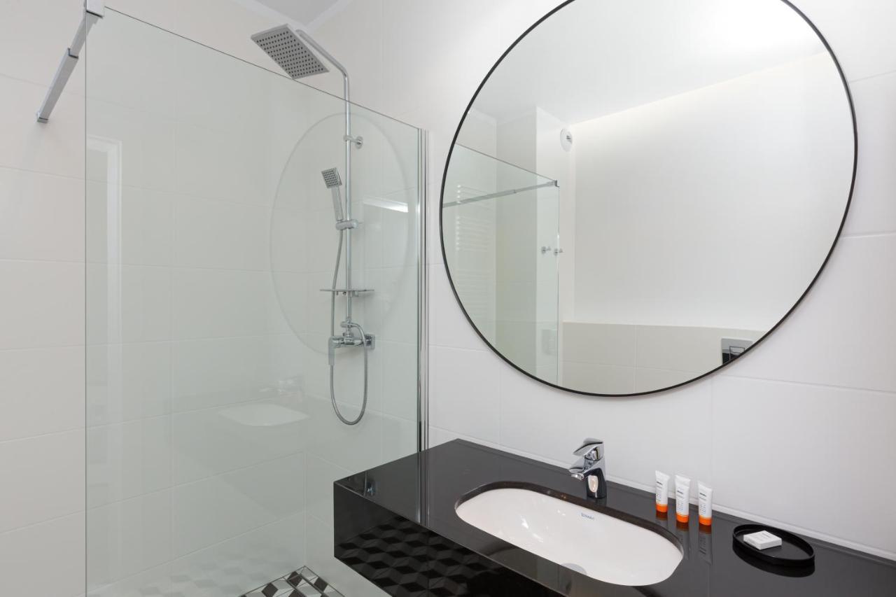 Apartments Business Center Wola Ordona By Renters Varšava Exteriér fotografie